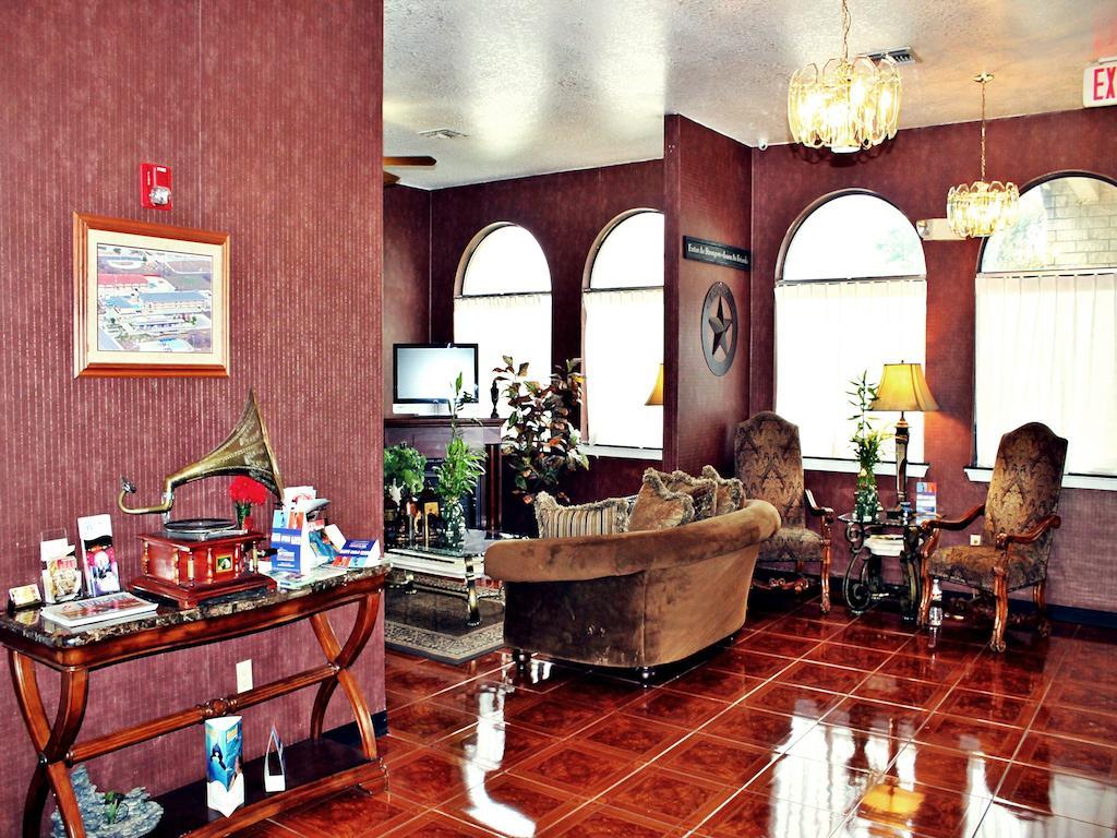 Super 8 By Wyndham San Antonio At I-10 Μοτέλ Εξωτερικό φωτογραφία
